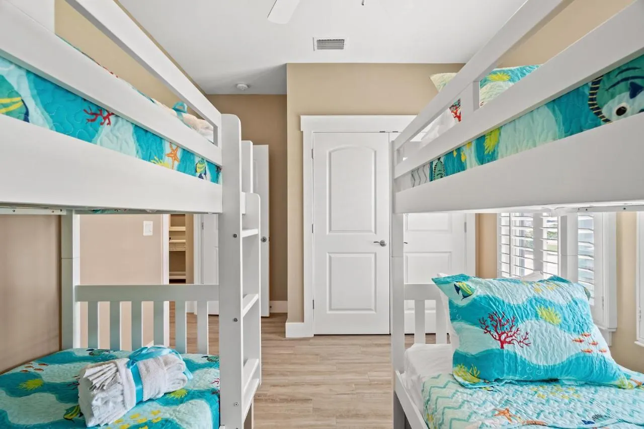 Charming Retreat, A Short Walk To Laguna Beach, With Room For 10! Panama City Beach 0*,