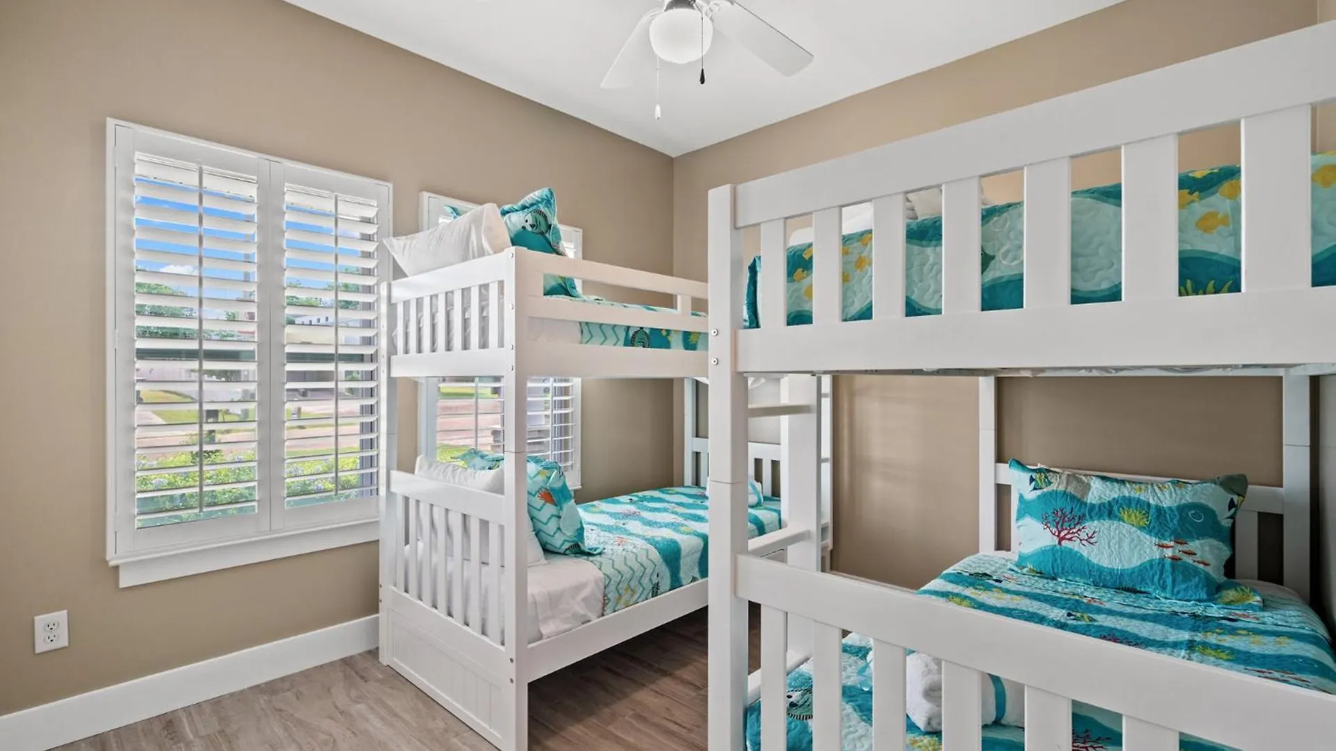 Charming Retreat, A Short Walk To Laguna Beach, With Room For 10! Panama City Beach 0*,  United States