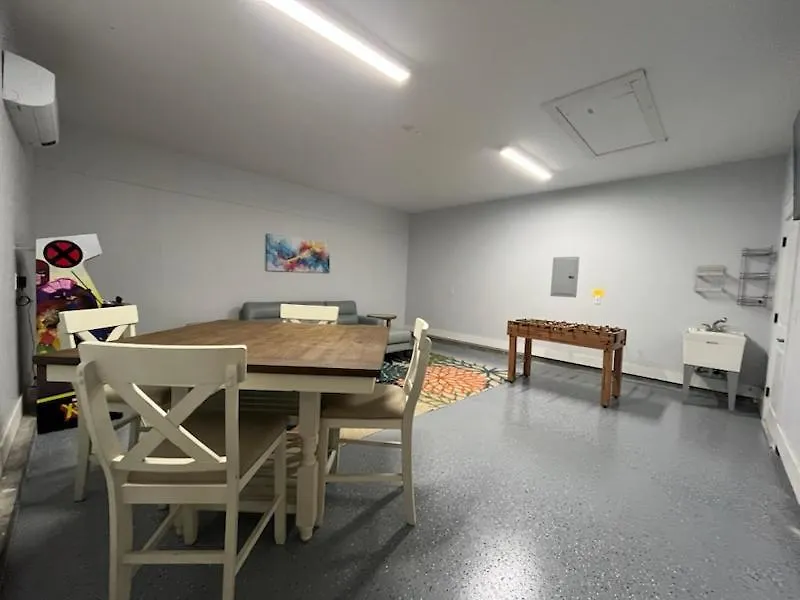Charming Retreat, A Short Walk To Laguna Beach, With Room For 10! Panama City Beach United States
